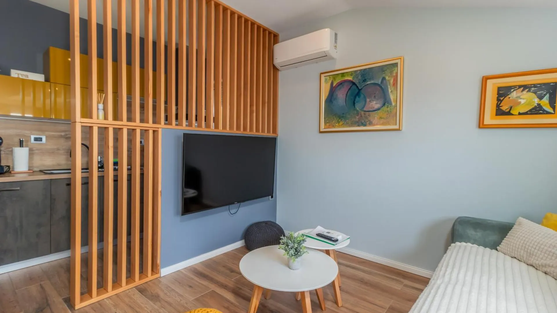 Adastra Apartments With Private Parking And Floor Heating Rijeka