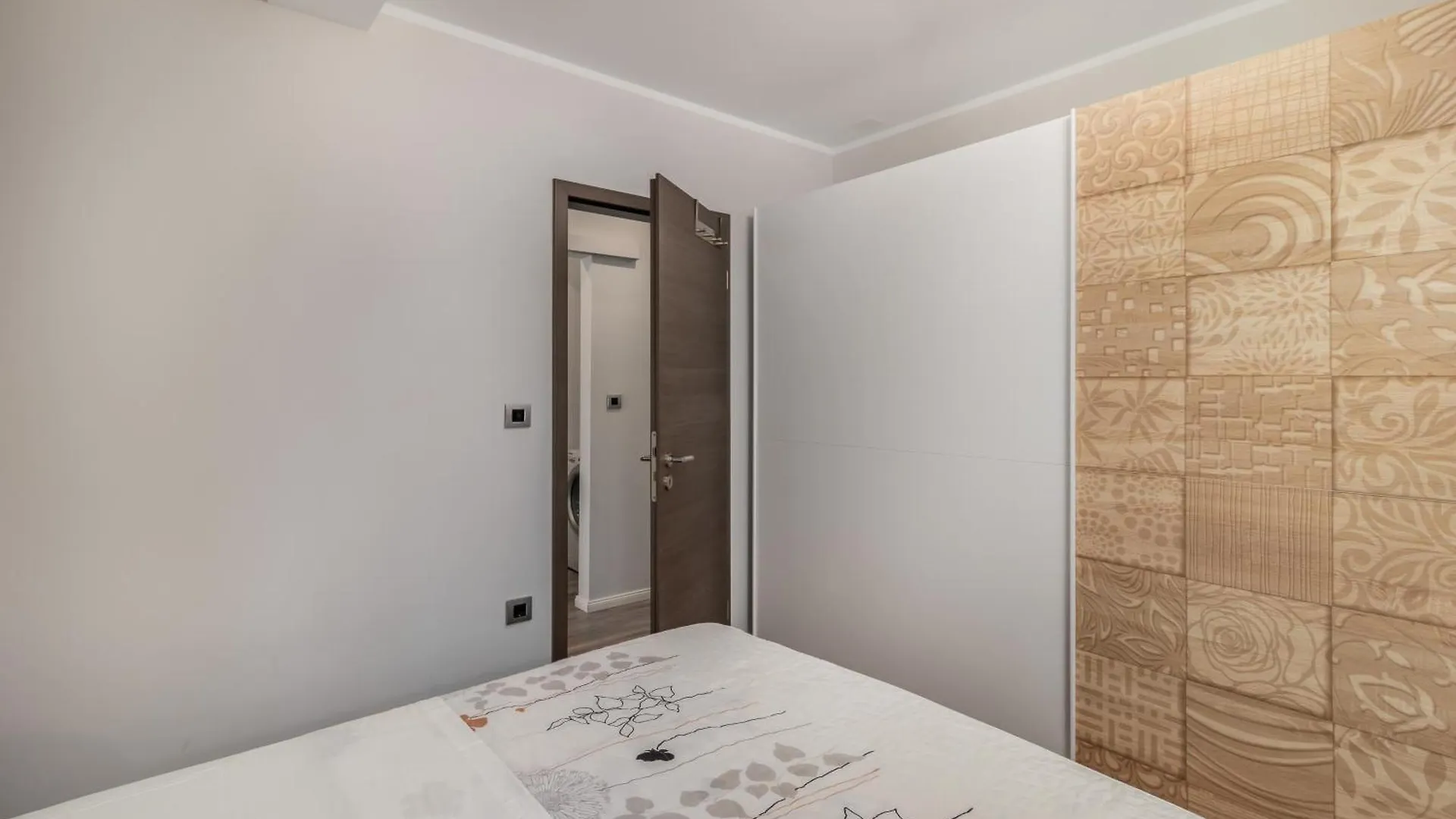 Adastra Apartments With Private Parking And Floor Heating Rijeka 0*,  Croatia