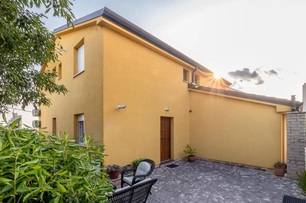 Adastra Apartments With Private Parking And Floor Heating Rijeka