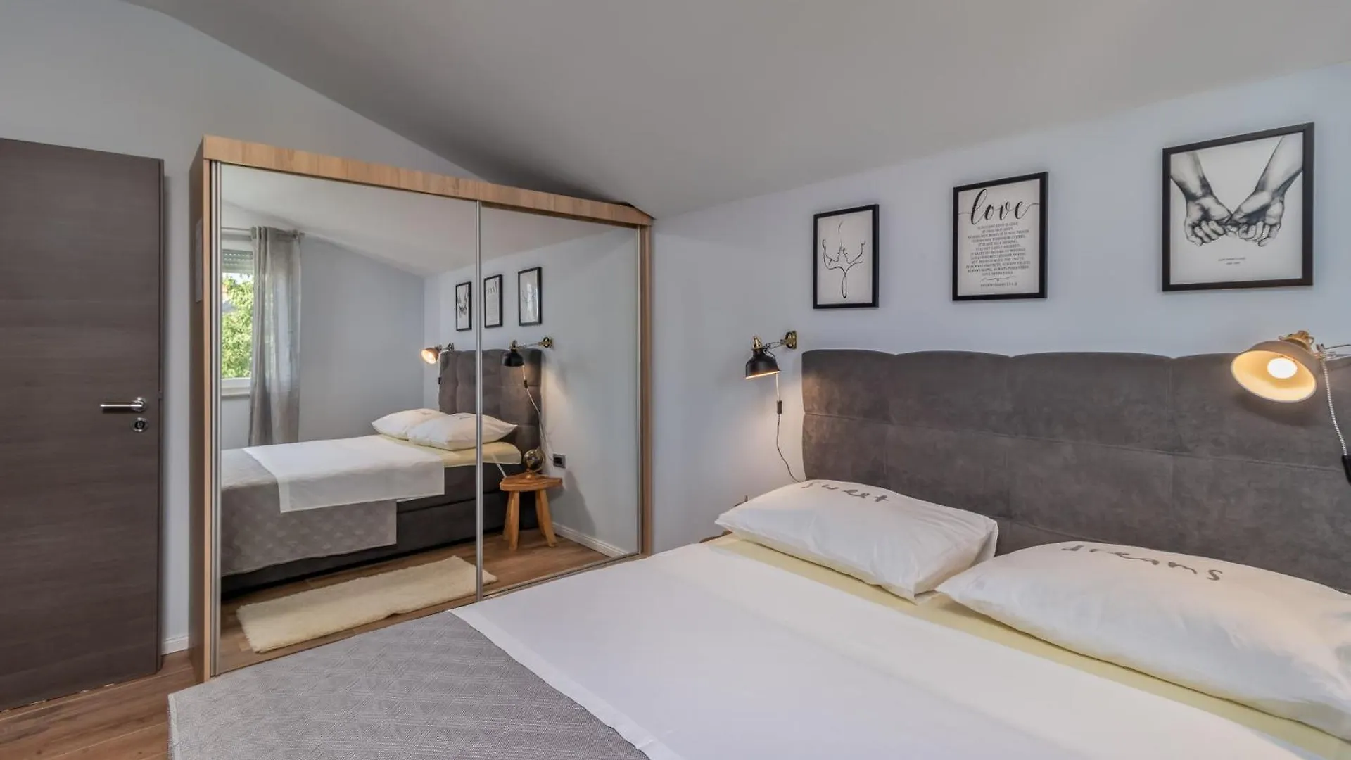 Adastra Apartments With Private Parking And Floor Heating Rijeka